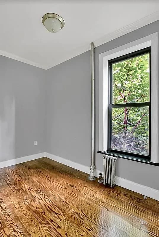 212 East 105 Street #5, Manhattan, NY 10029 apartment_living_room 1