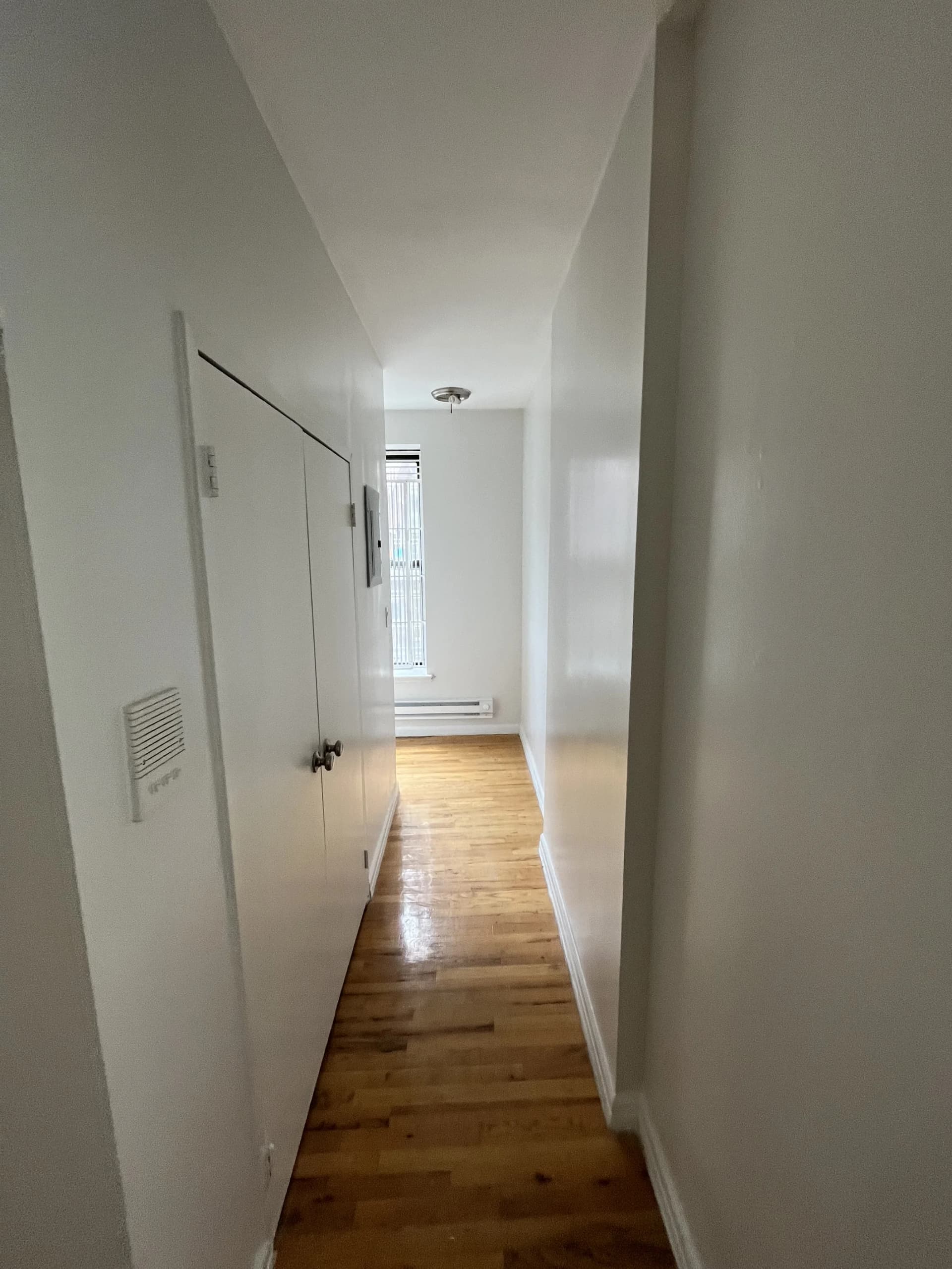 218 West 116 Street #4th Floor, Manhattan, NY 10026 apartment_entry 1