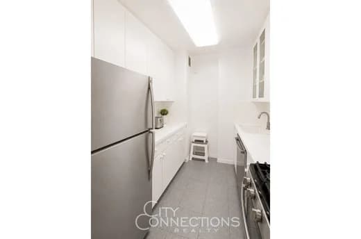 392 Central Park West #7-F, Manhattan, NY 10025
