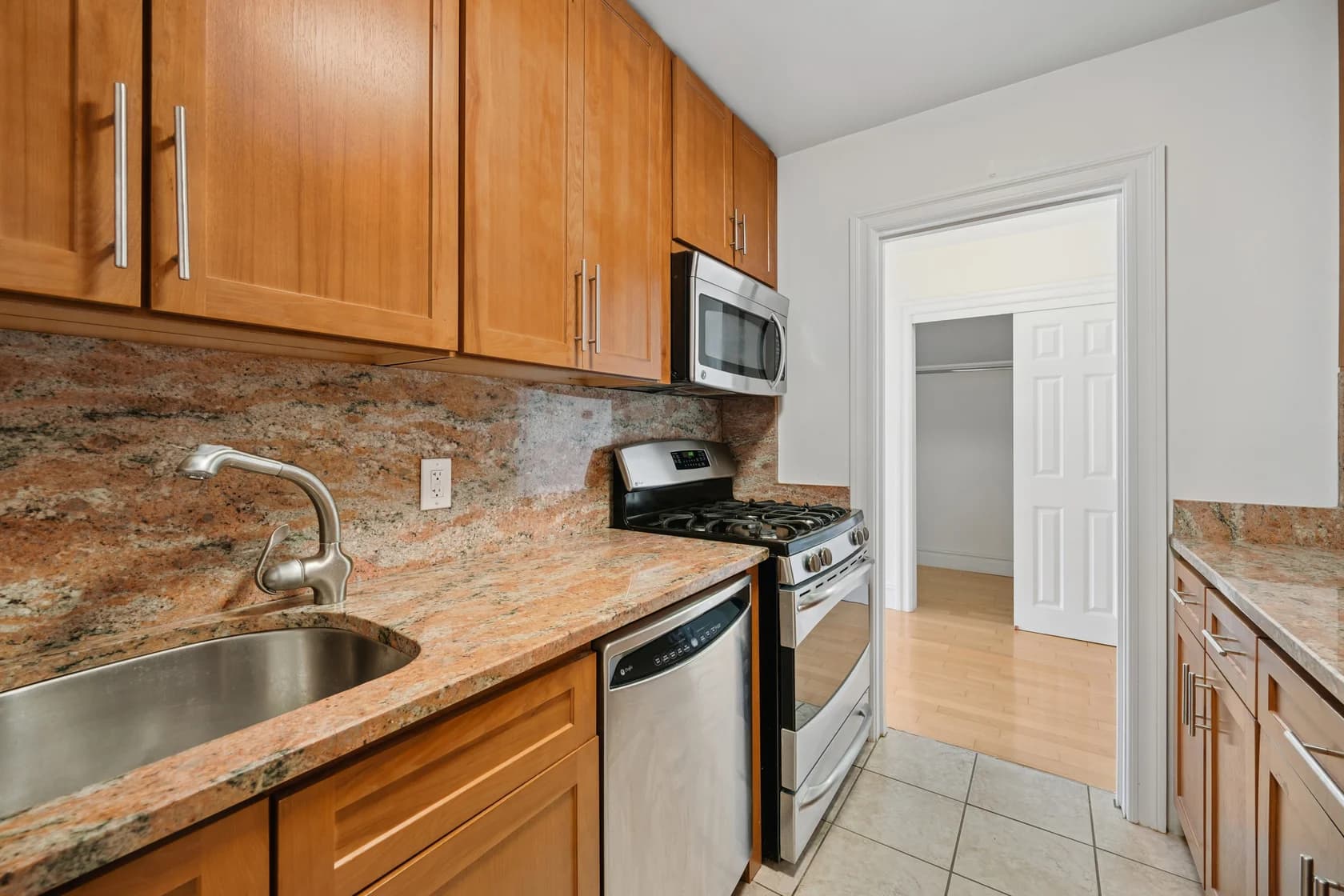 400 Central Park West #5S, Manhattan, NY 10025 apartment_kitchen 1