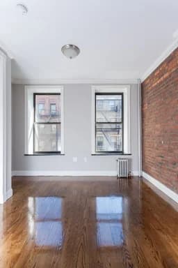 5 W 103 St #4W, Manhattan, NY 10025