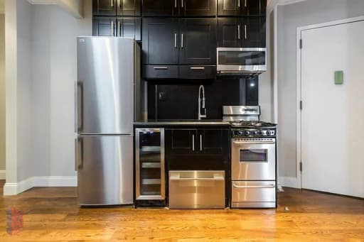 3 West 103 Street #3RW, Manhattan, NY 10025