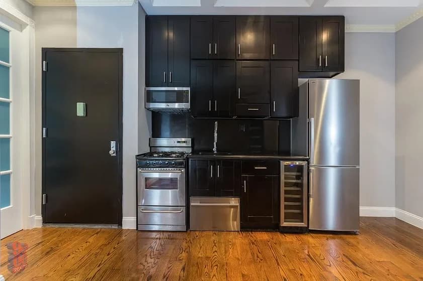 9 West 103 Street #1FL, Manhattan, NY 10025 apartment_kitchen 1