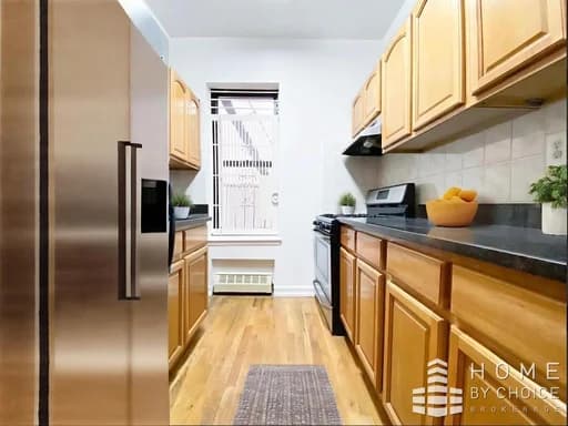350 West 110 Street #3A, Manhattan, NY 10025