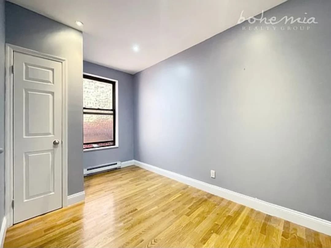 312 West 114 Street #61, Manhattan, NY 10026 apartment_bedroom_room 1