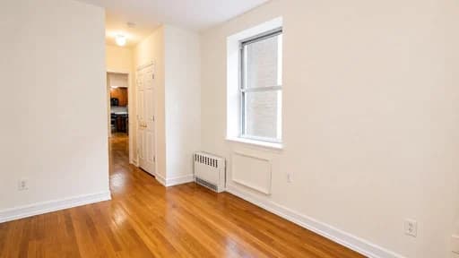 210 West 104 Street #8E, Manhattan, NY 10025