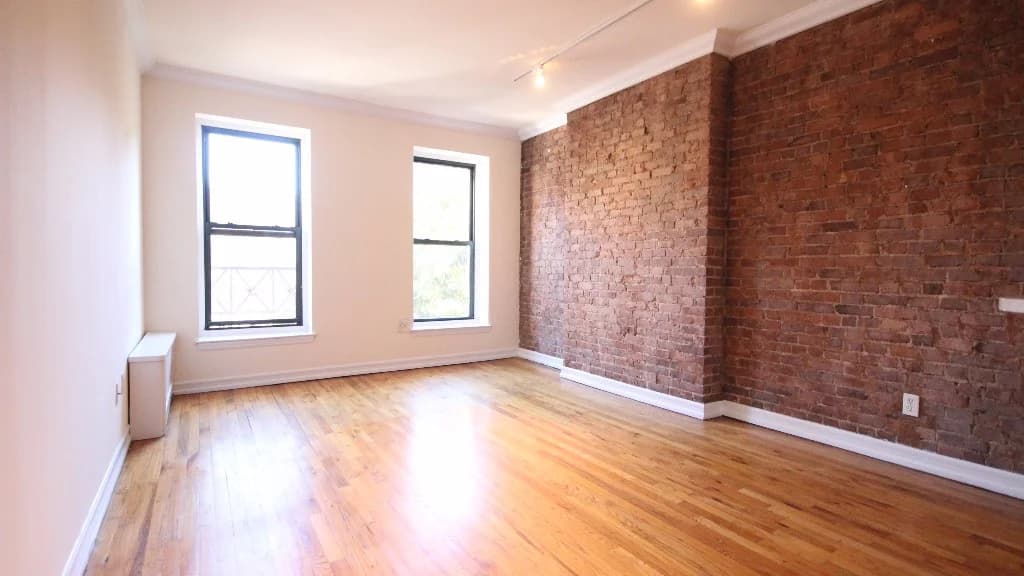 906 Amsterdam Ave #3B, Manhattan, NY 10025 apartment_bedroom_room 1