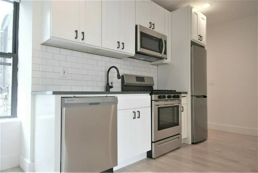 964 Amsterdam Avenue #6C, Manhattan, NY 10025 apartment_kitchen 1