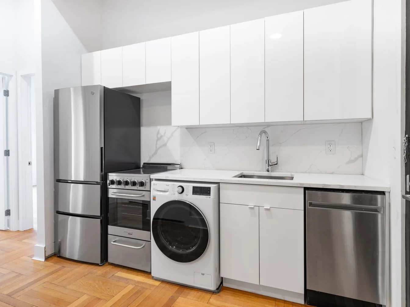 218 West 108 Street #4A, Manhattan, NY 10025 apartment_kitchen 1
