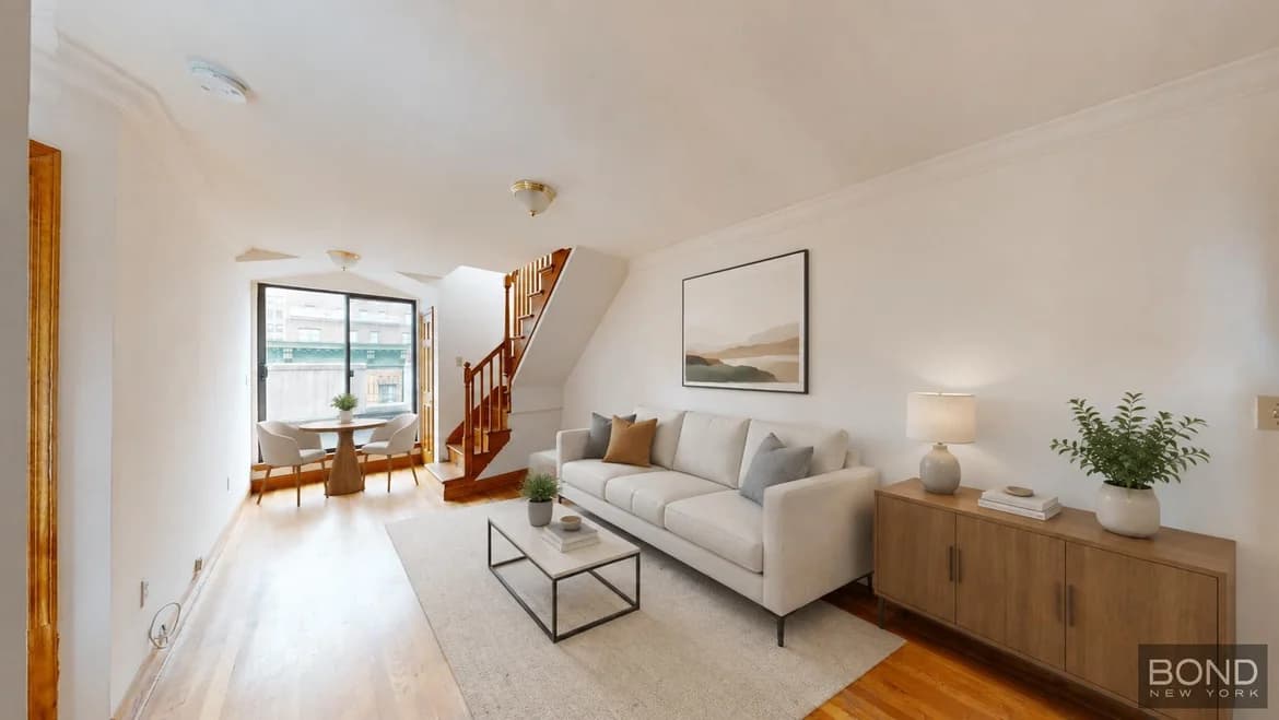 244 West 109 Street #PHA, Manhattan, NY 10025 apartment_living_room 1