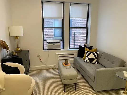 915 West End Avenue #1006, Manhattan, NY 10025 apartment_living_room 1