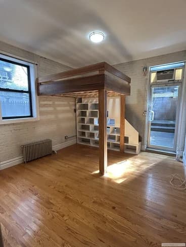 318 West 106 Street #1RW, Manhattan, NY 10025