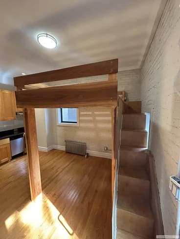 318 West 106 Street #1RW, Manhattan, NY 10025