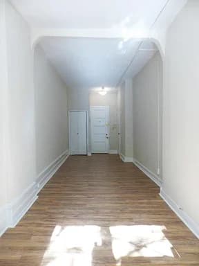 318 West 106 Street #4RW, Manhattan, NY 10025