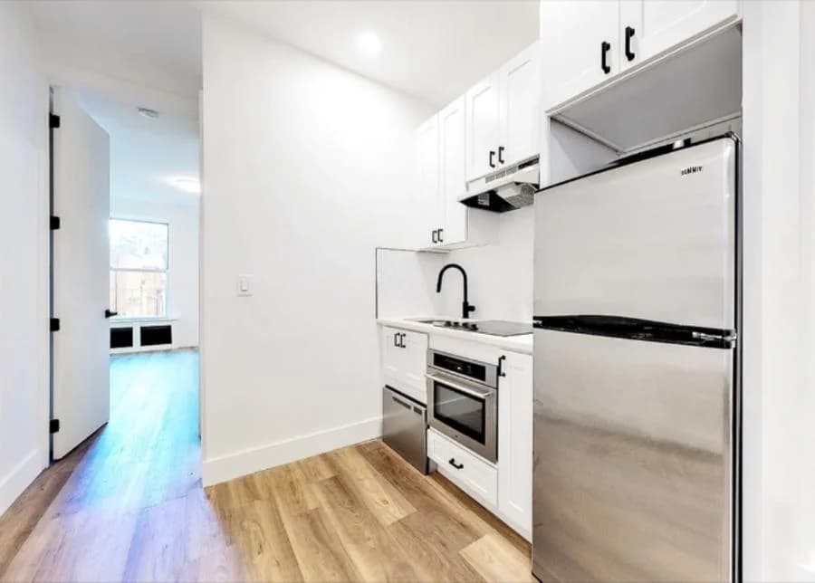2785 Broadway #3H, Manhattan, NY 10025 apartment_kitchen 1
