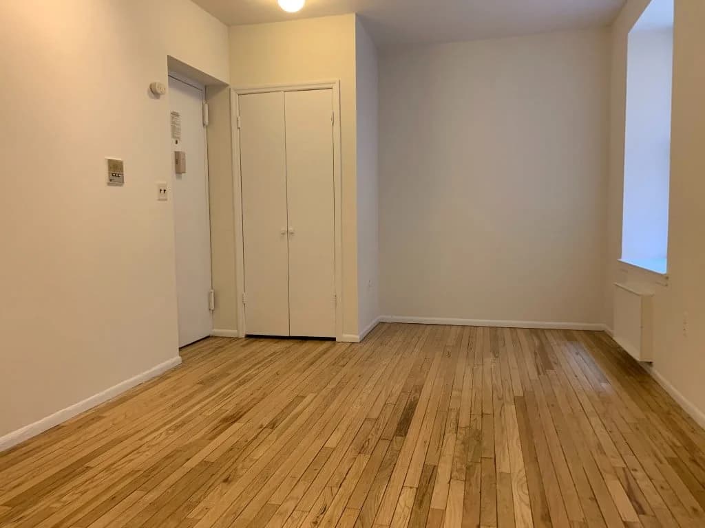 605 West 112 Street #1A, Manhattan, NY 10025 1
