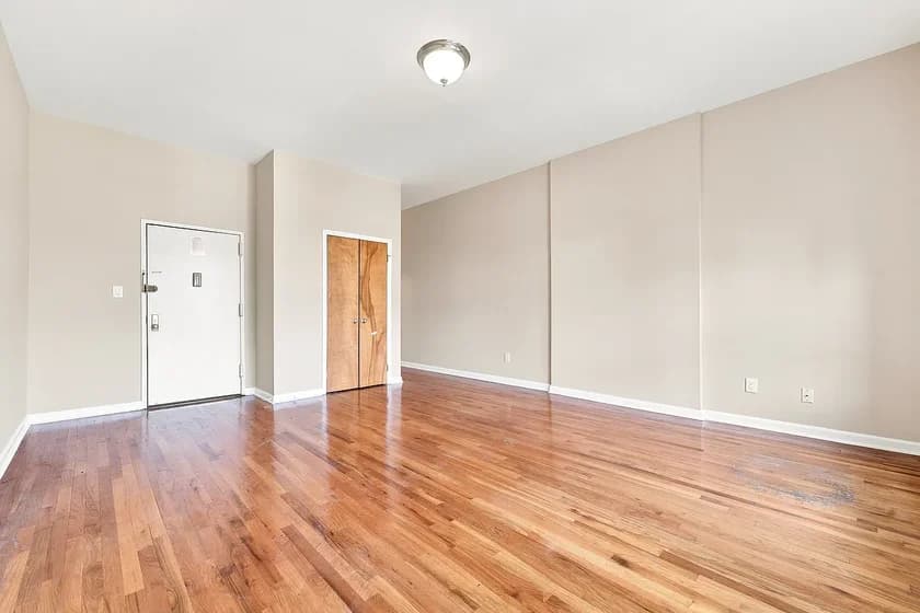 114 West 136 Street #3, Manhattan, NY 10030 apartment_living_room 1