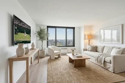 521 West 122 Street #4, Manhattan, NY 10027