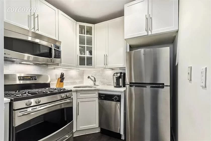 555 Lenox Avenue #4G, Manhattan, NY 10037 apartment_kitchen 1