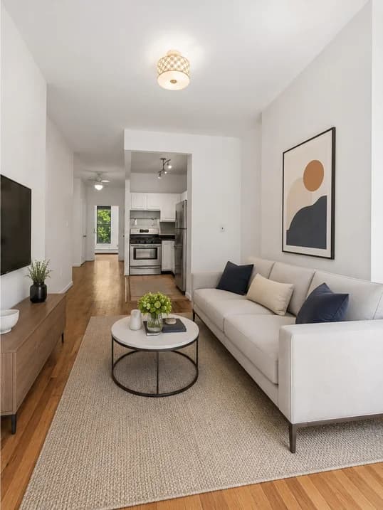 630 West 138 Street #3T, Manhattan, NY 10031 apartment_living_room 1