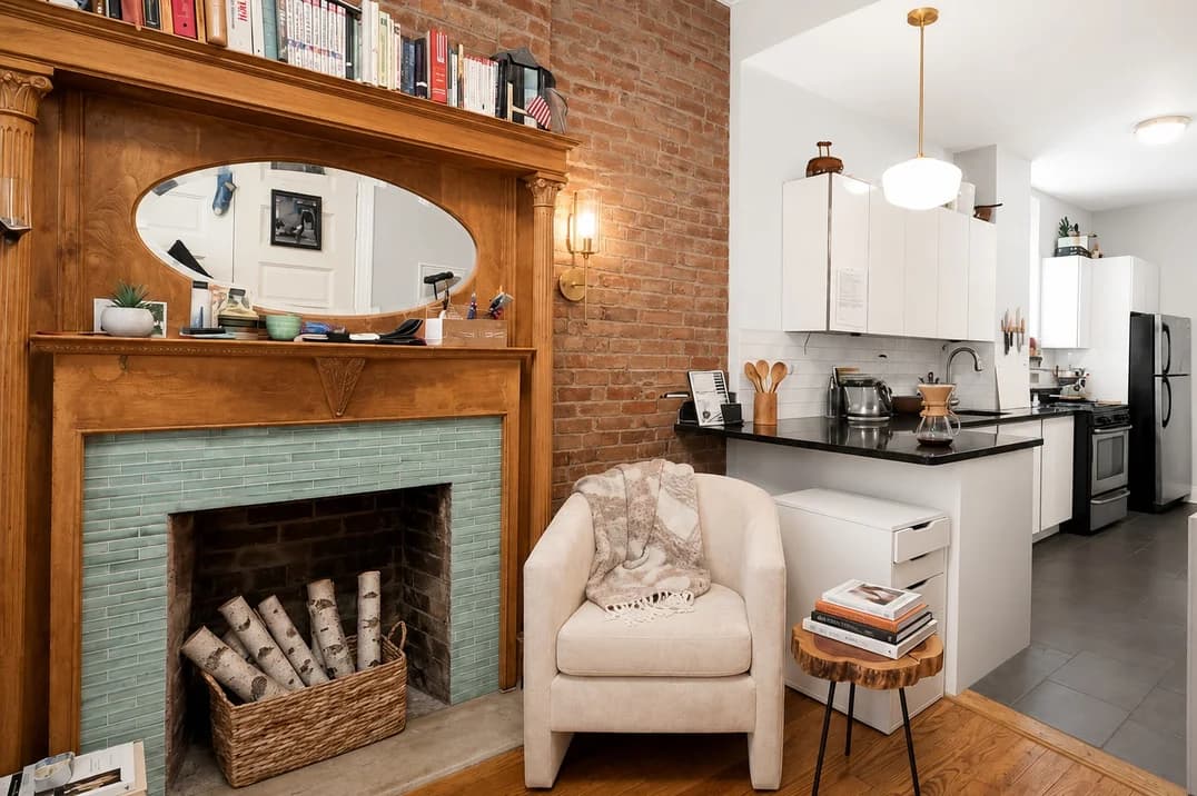 608 West 138 Street #PARLOR, Manhattan, NY 10031 apartment_living_room 1
