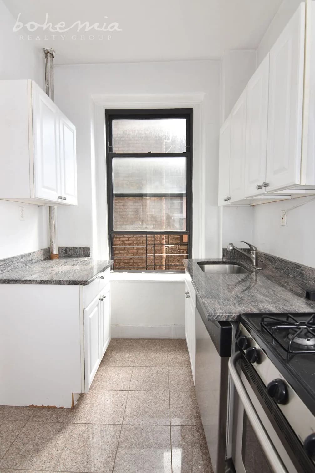 676 Riverside Drive #3-B, Manhattan, NY 10031 apartment_kitchen 1