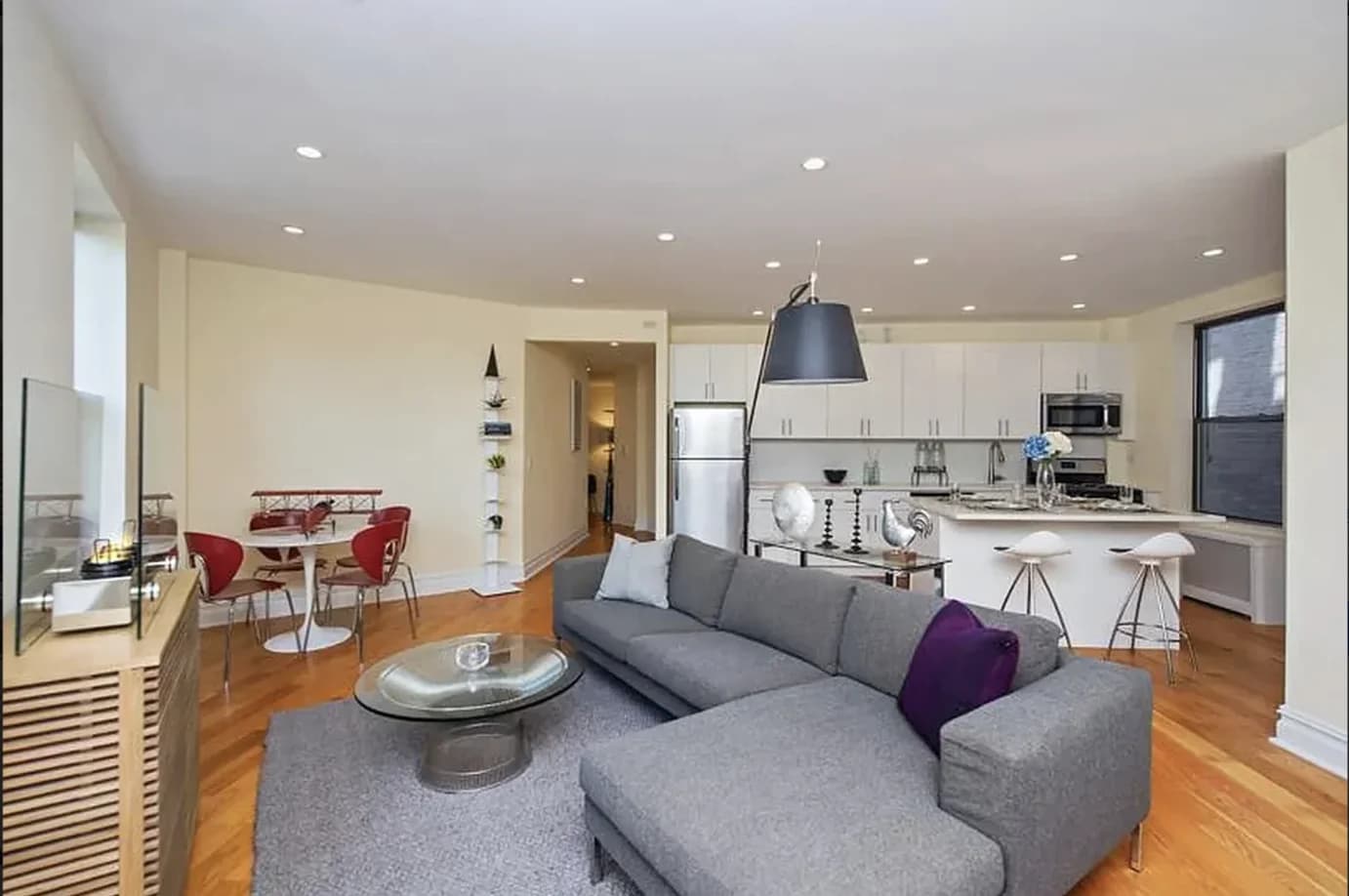 750 Riverside Drive #2D, Manhattan, NY 10031 apartment_living_room 1