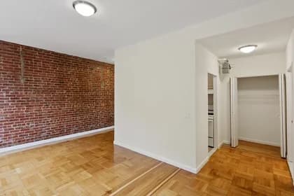 920 Riverside Drive #6B, Manhattan, NY 10032 - Image 1
