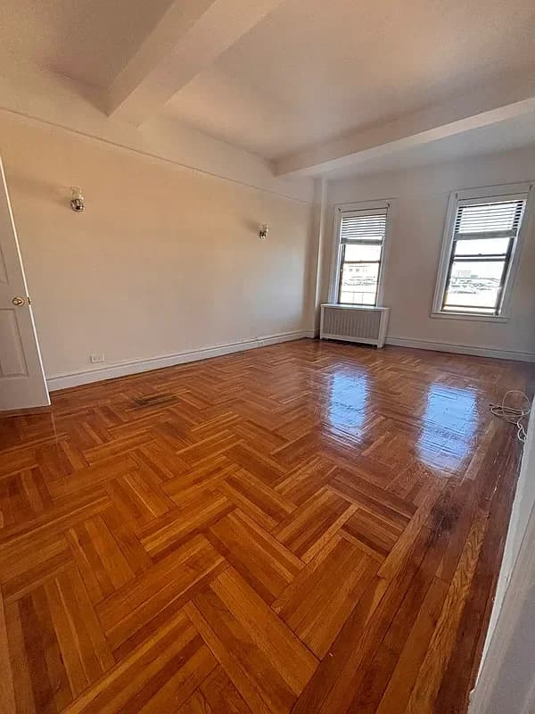 128 Ft Washington Avenue #6D, Manhattan, NY 10032 apartment_living_room 1