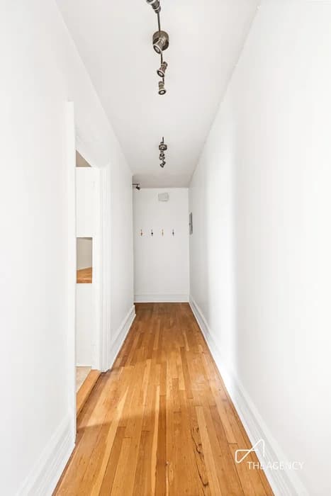 720 West 173 Street #25, Manhattan, NY 10032 apartment_entry 1