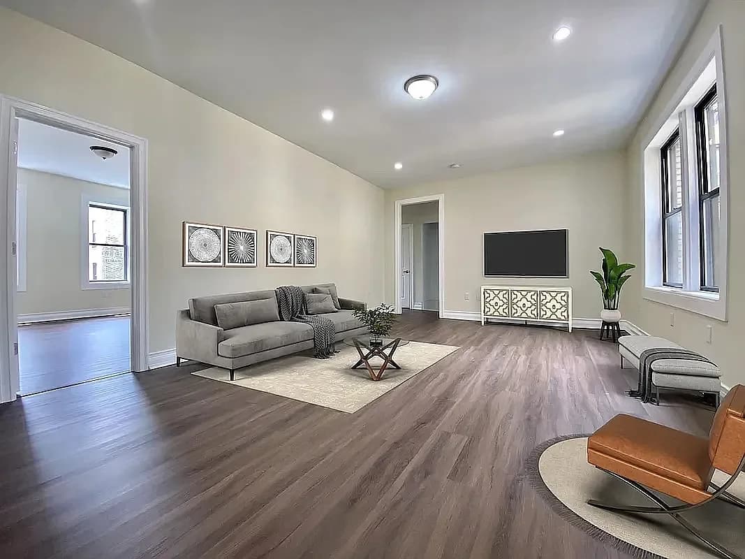 715 West 175 Street #5-G, Manhattan, NY 10033 apartment_living_room 1
