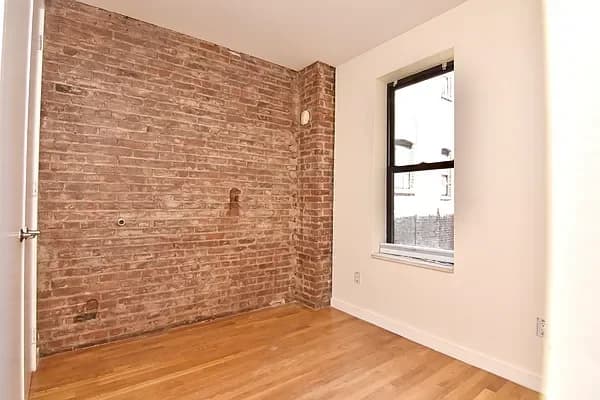 517 W 180 St #20, Manhattan, NY 10033