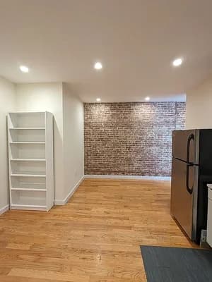 517 W 180 St #25, Manhattan, NY 10033