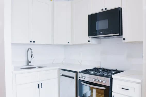 601 West 181 Street #33, Manhattan, NY 10033