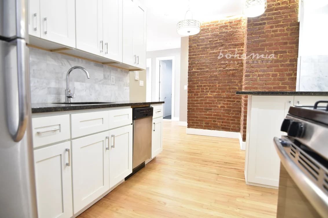 382 Wadsworth Avenue #4-D, Manhattan, NY 10040 - Image 1