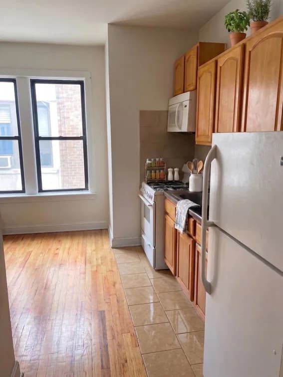1 Arden Street #402, Manhattan, NY 10040 apartment_kitchen 1