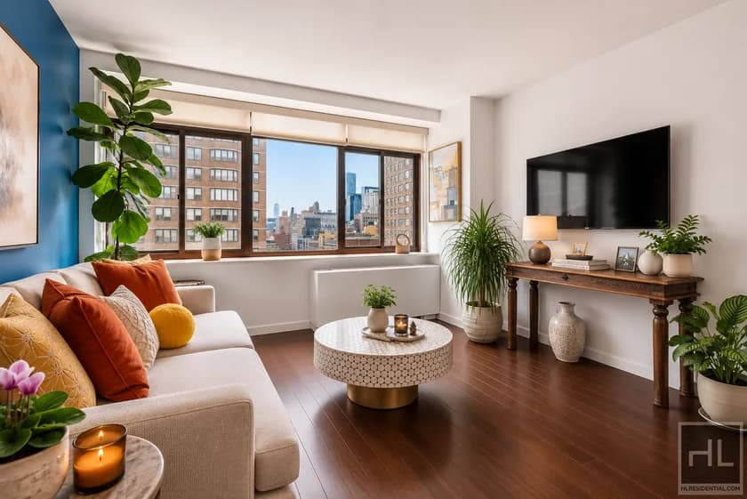 157 East 32 Street #16A, Manhattan, NY 10016 apartment_living_room 1