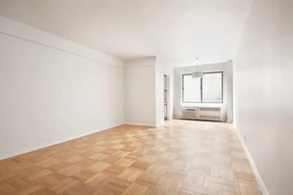225 East 46 Street #2-K, Manhattan, NY 10017