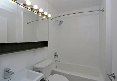 410 West 53 Street #721, Manhattan, NY 10019