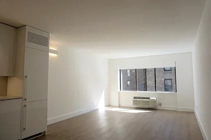 160 West 24 Street #04C, Manhattan, NY 10011 - Image 1