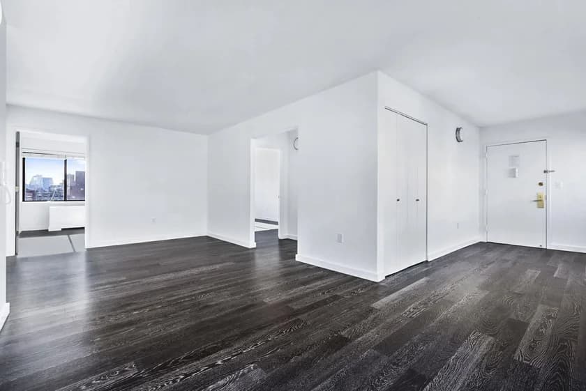 160 West 24 Street #09J, Manhattan, NY 10011 apartment_living_room 1