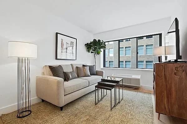 160 West 24 Street #10L, Manhattan, NY 10011 - Image 1