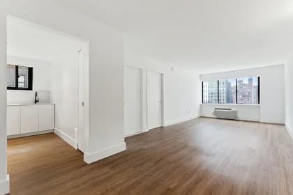 160 West 24 Street #11N, Manhattan, NY 10011