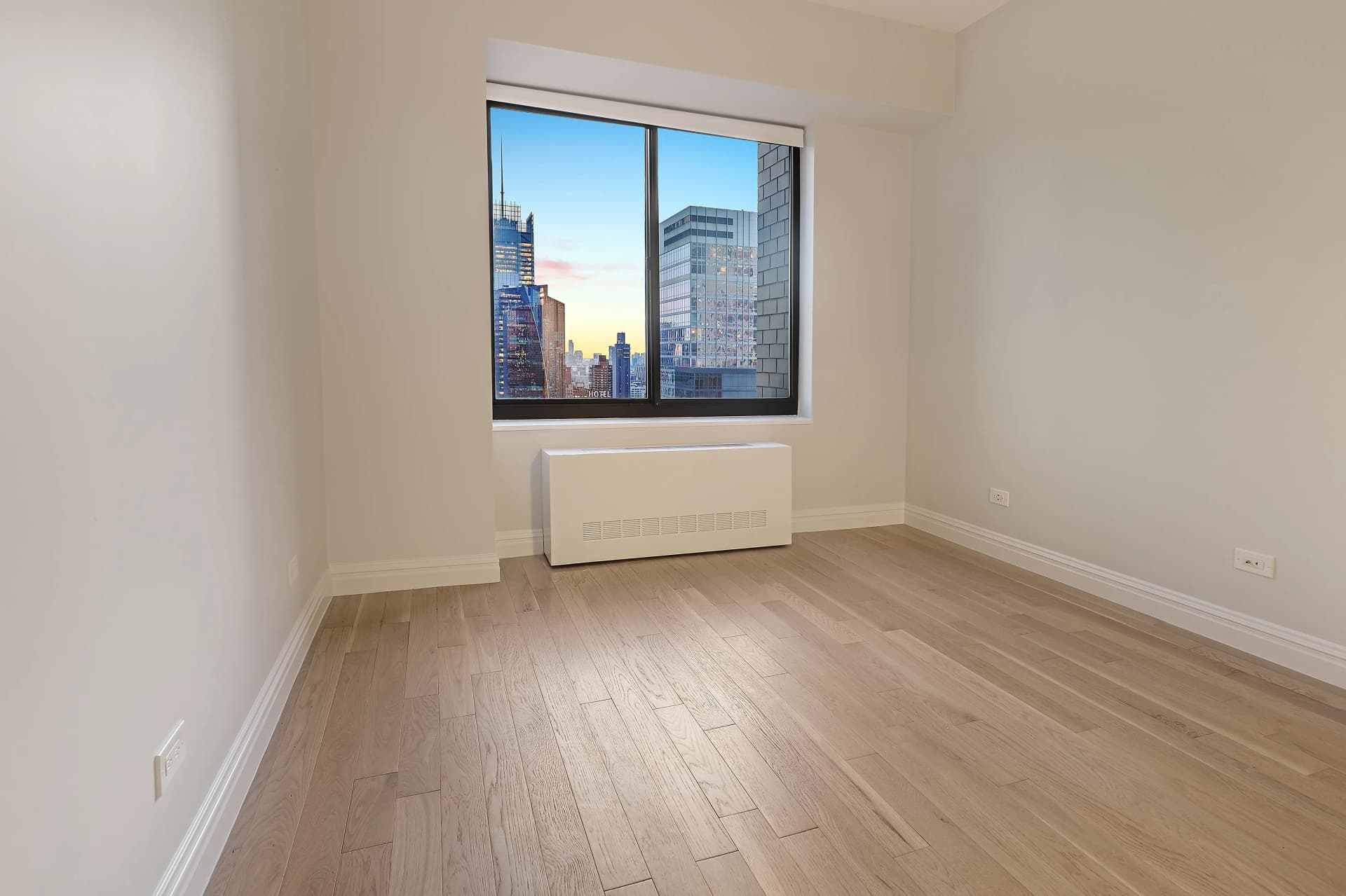 The Ritz Plaza 235 West 48 Street #037E, Manhattan, NY 10019 apartment_bedroom_room 1