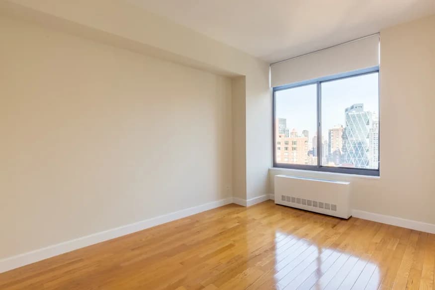 235 West 48 Street #040B, Manhattan, NY 10019