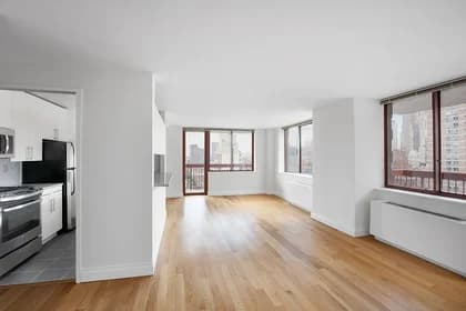 260 West 52 Street #08L, Manhattan, NY 10019