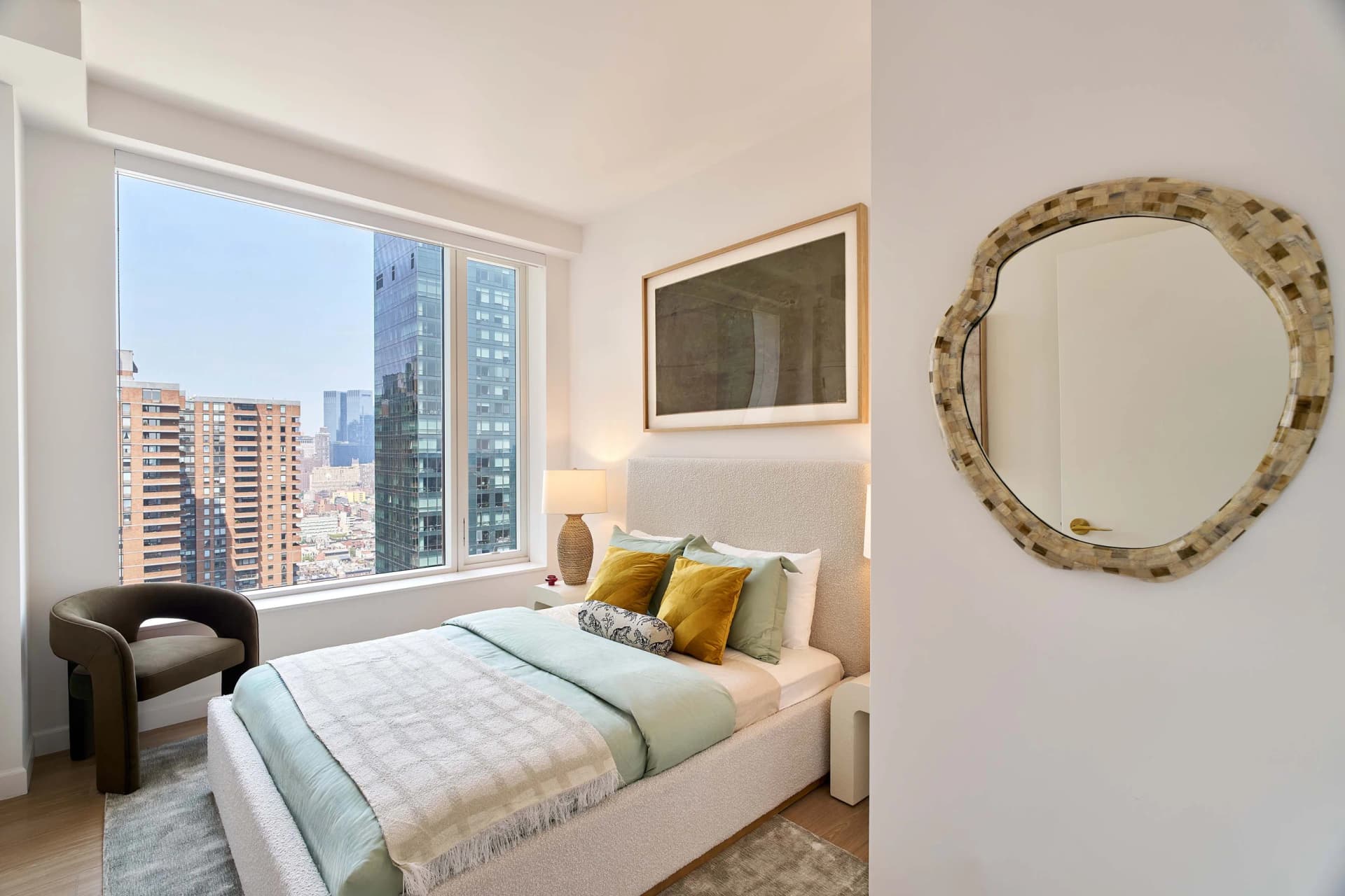 550 10 Ave #1205, Manhattan, NY 10018 apartment_bedroom_room 1