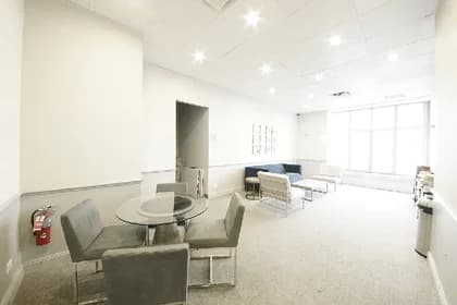 500 West 43 Street #10H, Manhattan, NY 10036