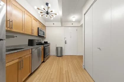 500 West 43 Street #12-G, Manhattan, NY 10036