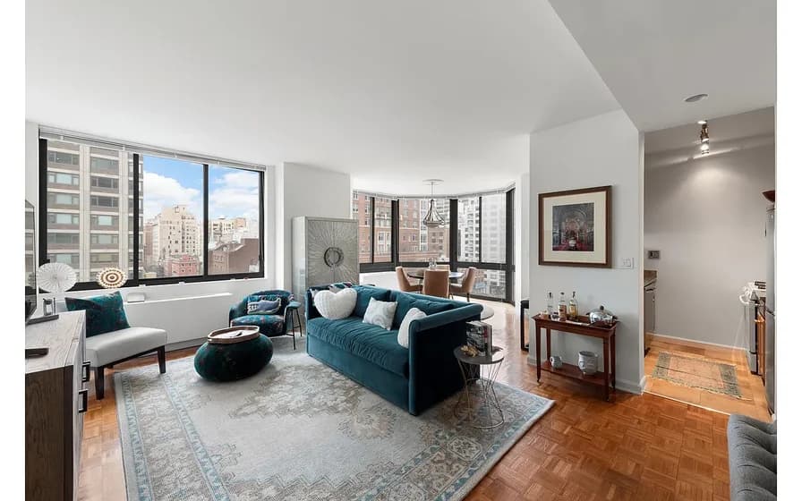 210 East 65 Street #8B, Manhattan, NY 10065 apartment_living_room 1